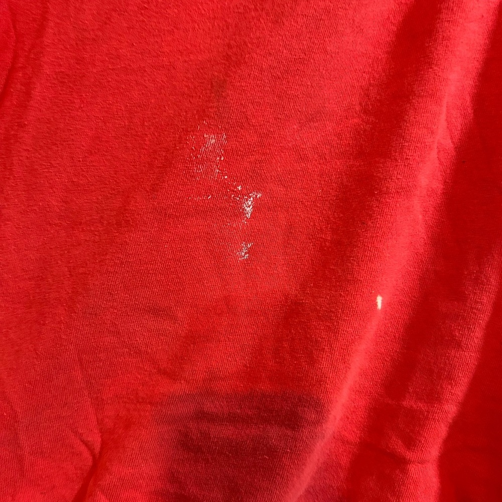 2 NBA Red Graphic Tee - Picture 5 of 6